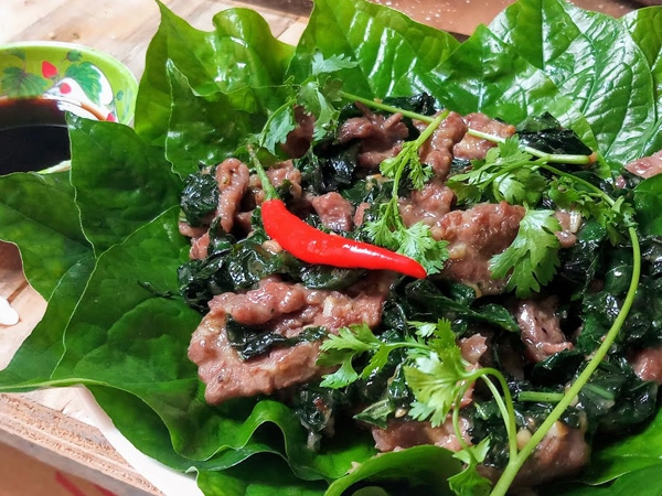 Bò xào lá lốt